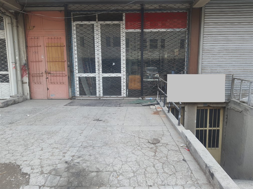 Altındağ Siteler Çamlıtepe Sokak'ta İşlek Konumda Zemin kat , 250 m² Geniş Vitrinli ,Yüksek Tavanlı  Satılık Dükkan
