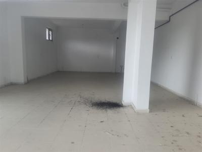 Altındağ Doğantepe Mahallesin'de Zemin Kat, Geniş Cepheli, 95 m² Satılık Dükkân